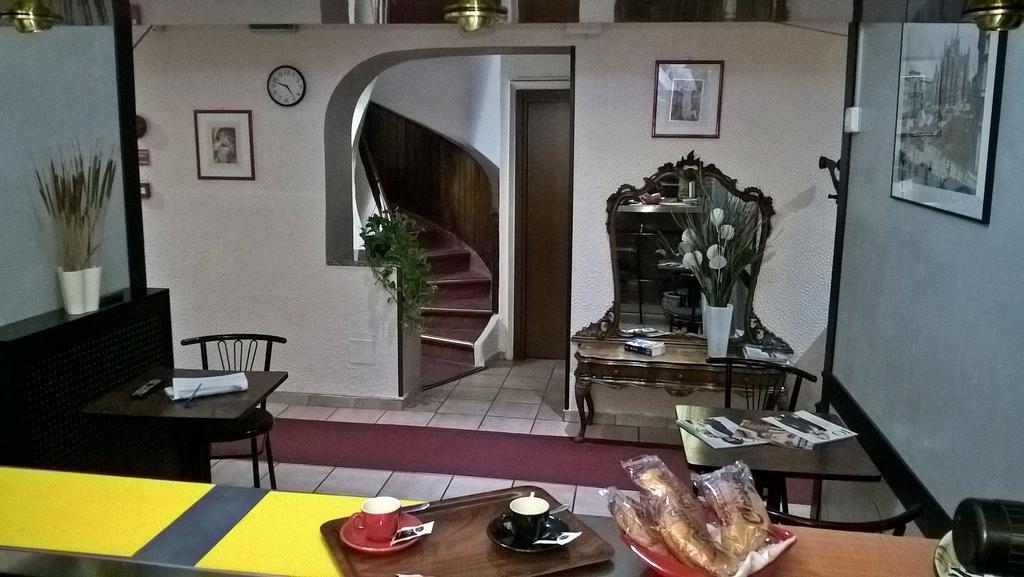 מילאנו Hotel Del Sole מראה חיצוני תמונה