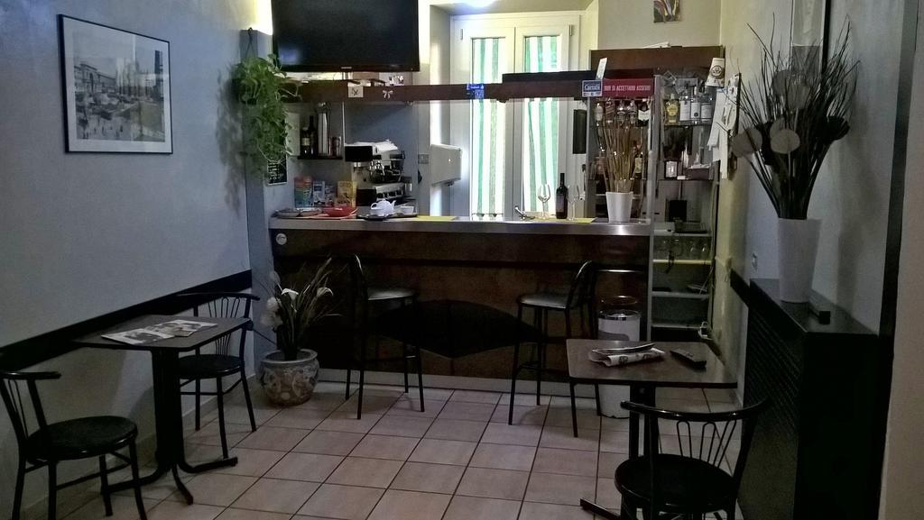 מילאנו Hotel Del Sole מראה חיצוני תמונה