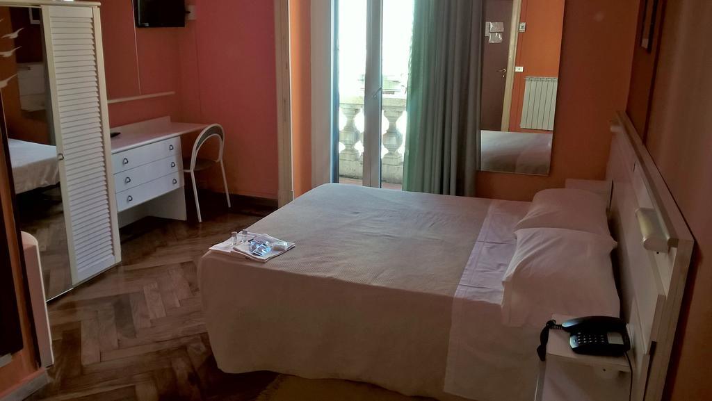 מילאנו Hotel Del Sole מראה חיצוני תמונה