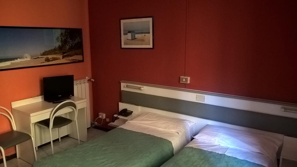 מילאנו Hotel Del Sole חדר תמונה