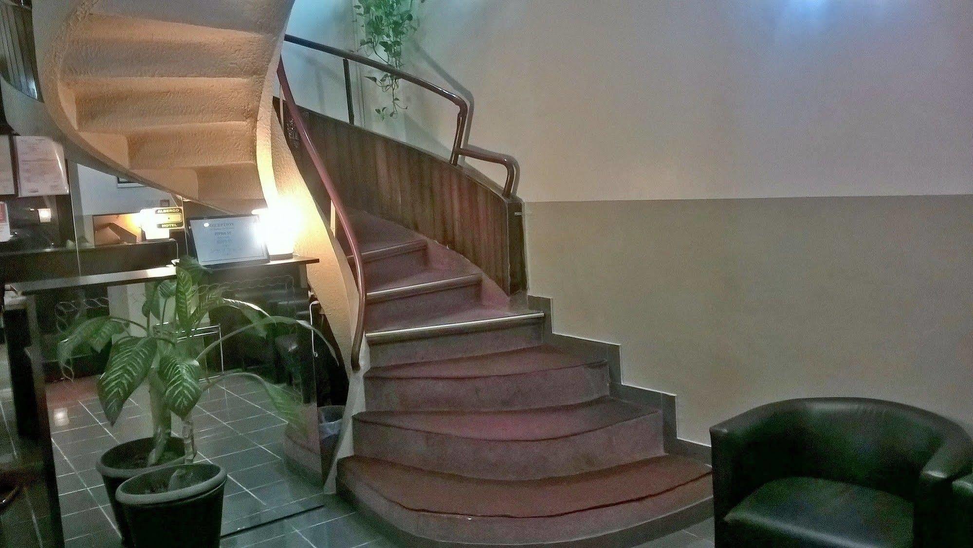 מילאנו Hotel Del Sole מראה חיצוני תמונה